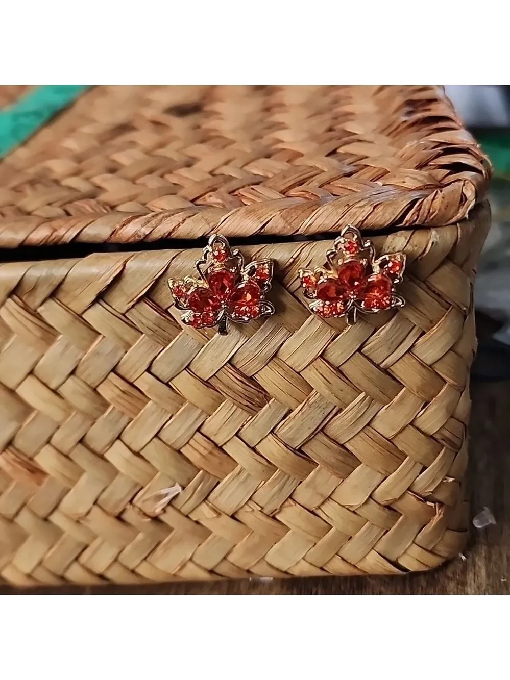 Gold Leaf Maple Leaf Earrings